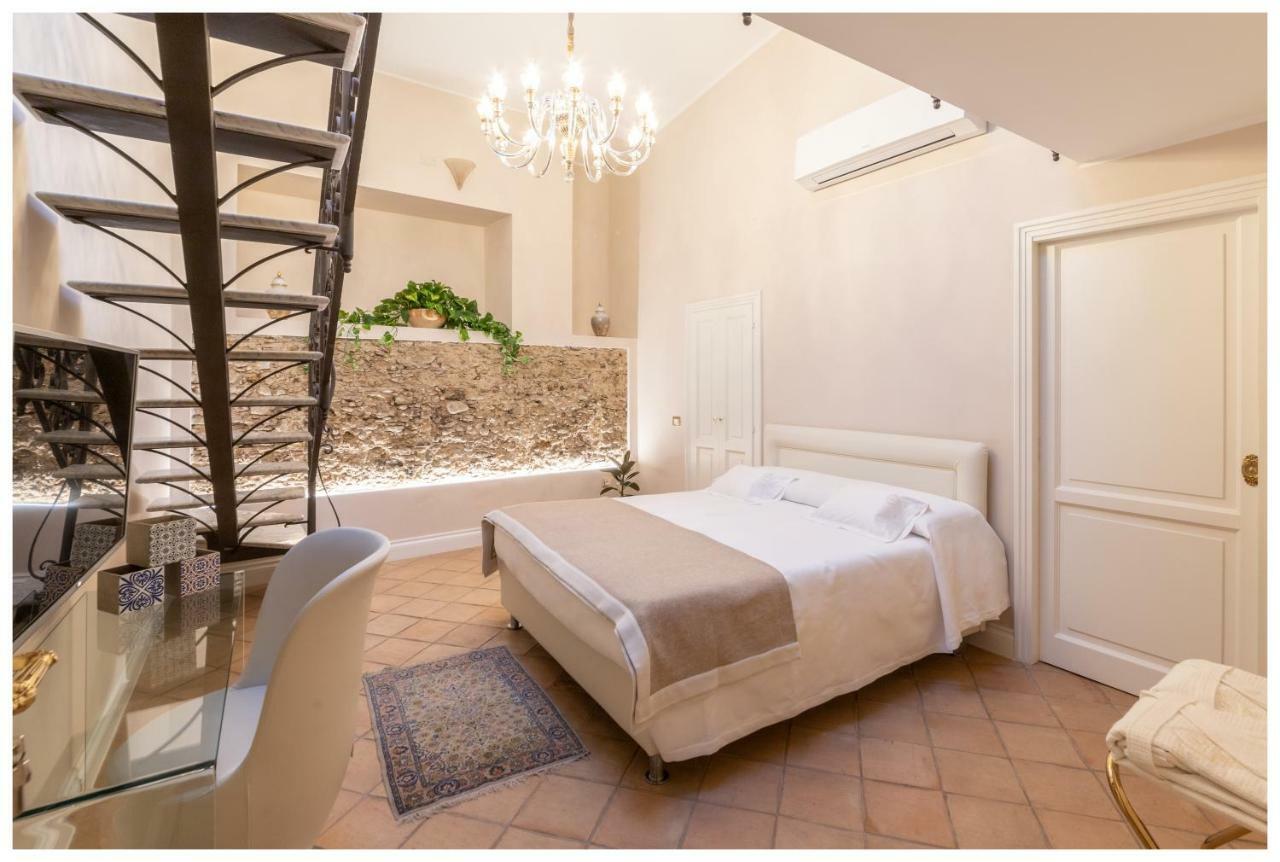 Boutique - Lodge & Suites Crotone Exteriör bild