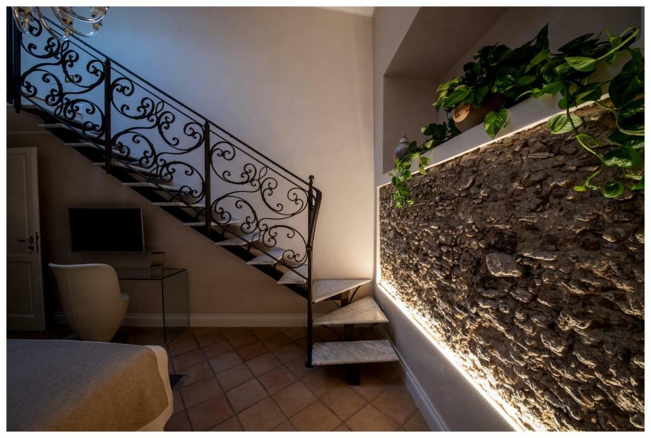 Boutique - Lodge & Suites Crotone Exteriör bild