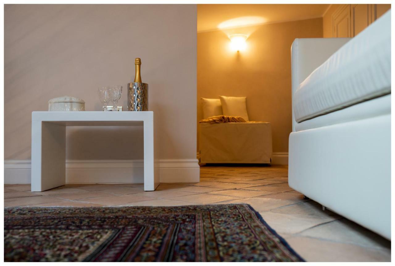 Boutique - Lodge & Suites Crotone Exteriör bild